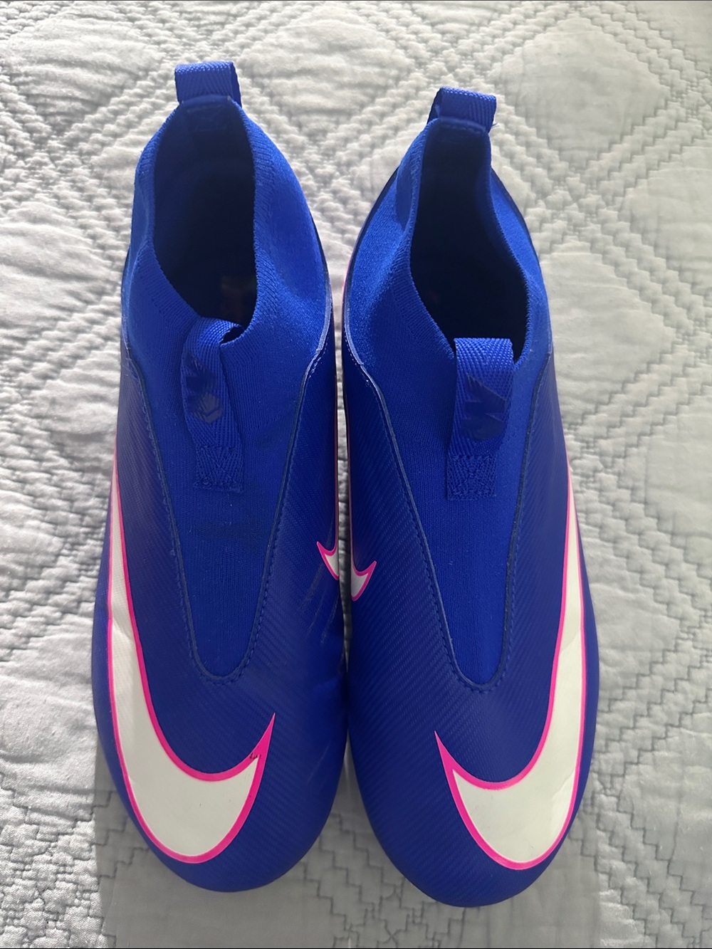 Nike Kids Blue Slip-On Sneakers with White & Pink Swoosh